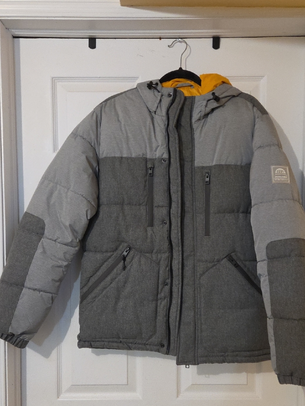 Jack & Jones Two-Tone Gray Puffer Jacket with Yellow Hood Lining
